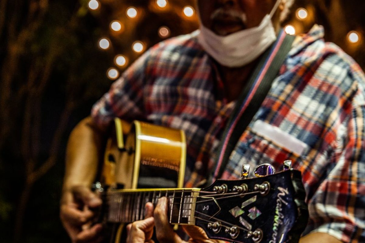 Trail of Lights Event